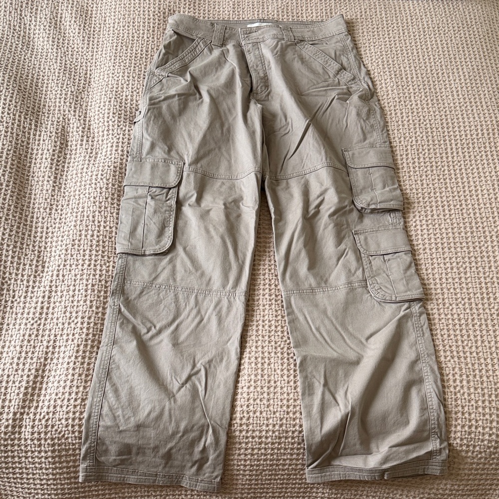 Abercrombie & Fitch Cargo Pants Khaki Size 31 Long